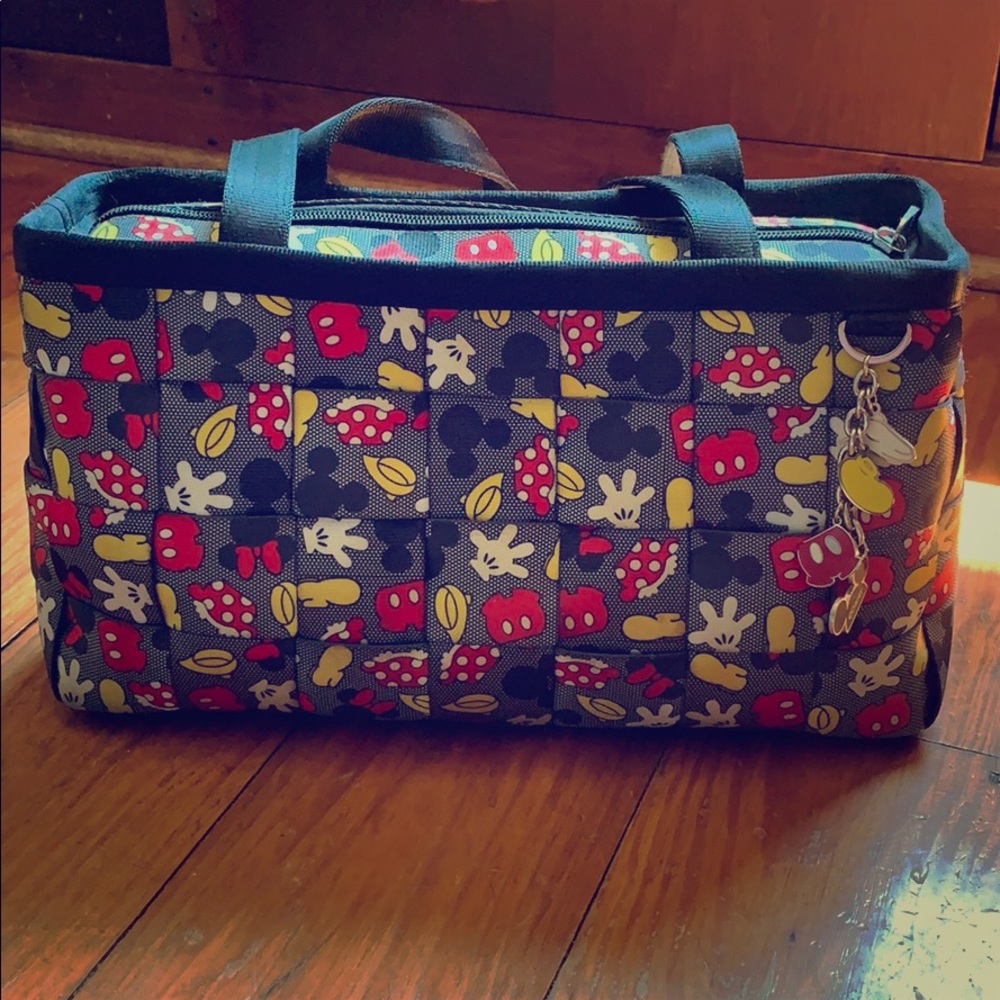 ⚡️RETIRED⚡️ Harvey’s Disney Couture Bag